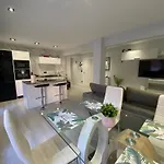 Piso Deluxe Centro Cerca Del Bec Apartamento Barakaldo