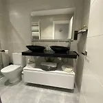 Piso Deluxe Centro Cerca Del Bec * 바라칼도